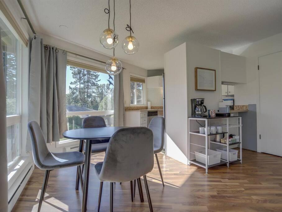 Ski-Mount Hood Charm-Welches,Golf And Ski Resort Condo,W&D, Wifi,Near Woods,Hiking,Fishing Mount Hood Village Zewnętrze zdjęcie